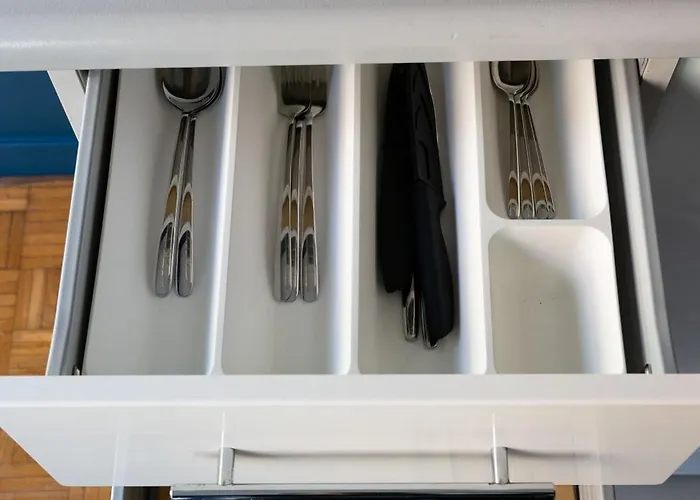 Апартаменты Szewska Old Town Comfort - Properunit